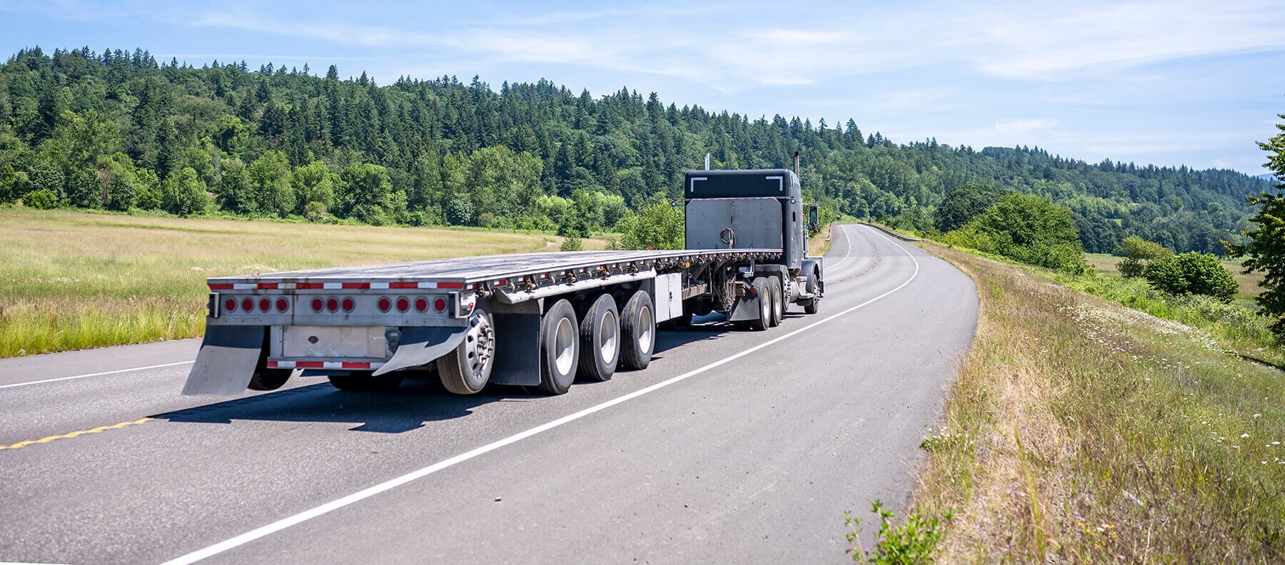 Reno's Trailer Sales & Rental Transport